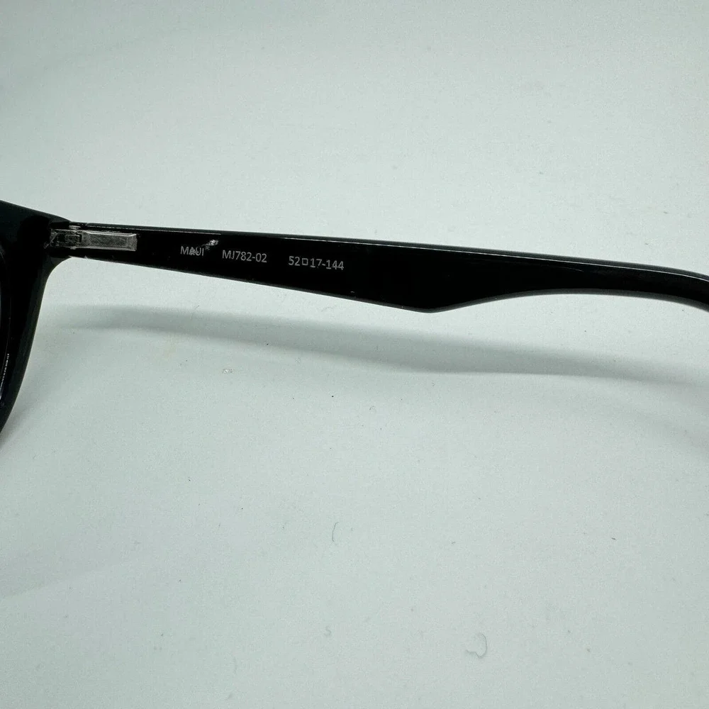 Maui Jim Polarized Sunglasses MJ 782-02 Cathedrals Black‎ 52-17-144 H10429